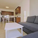 Skyline Nest Apartamento Lárnaca