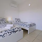 Skyline Nest Apartamento *